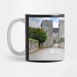 Gatehouse to Lismore Castle Mug